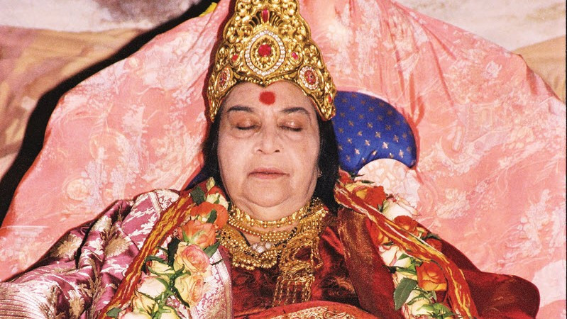 Shri-Mataji-Navaratri-Puja-Cabella-1997-02A-